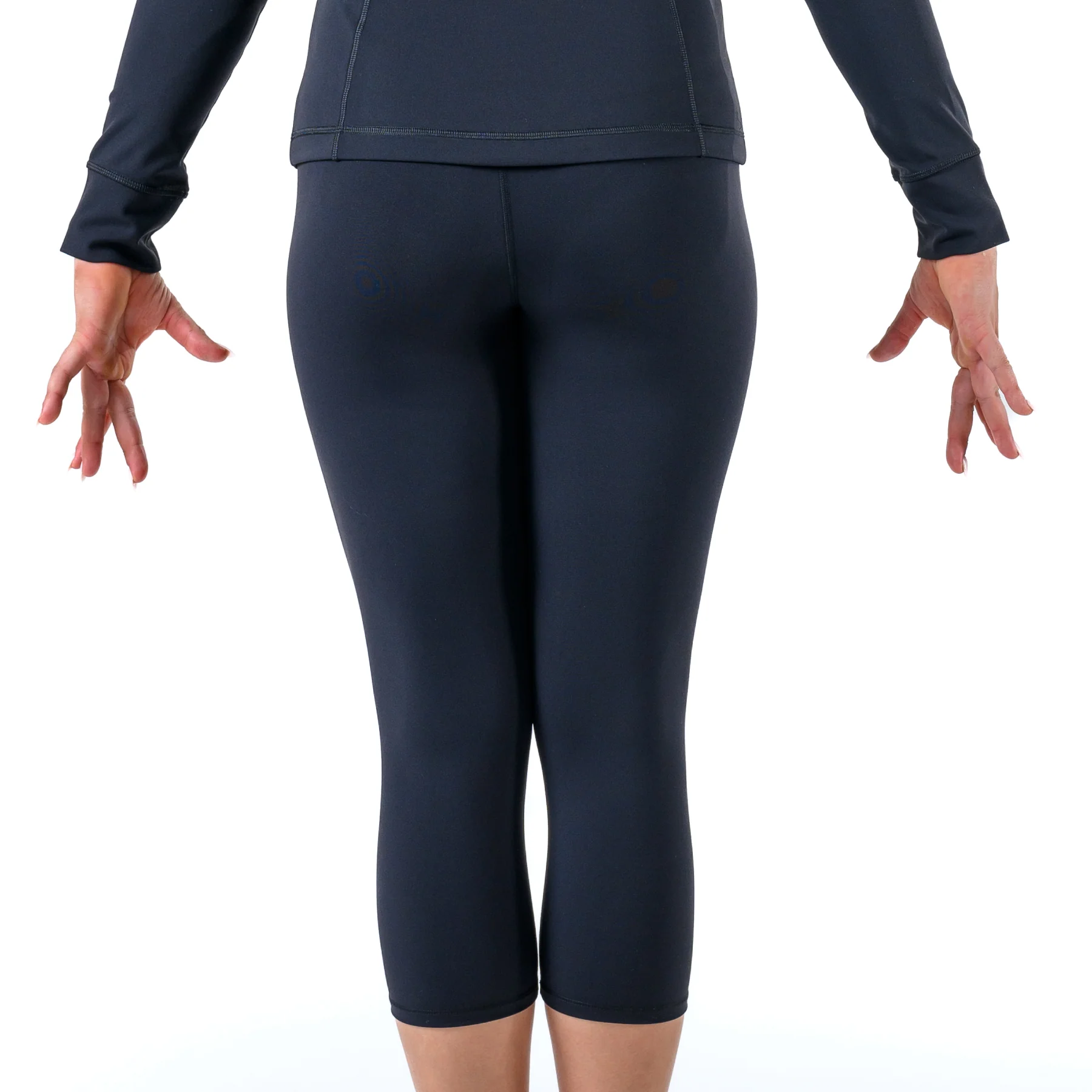 Peak Performance Capri Legging - Image 6
